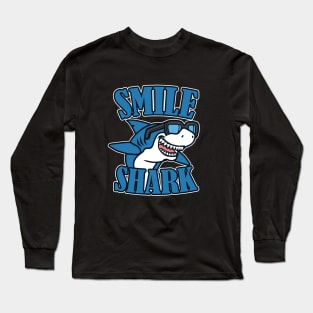 Smiley geeky shark Long Sleeve T-Shirt